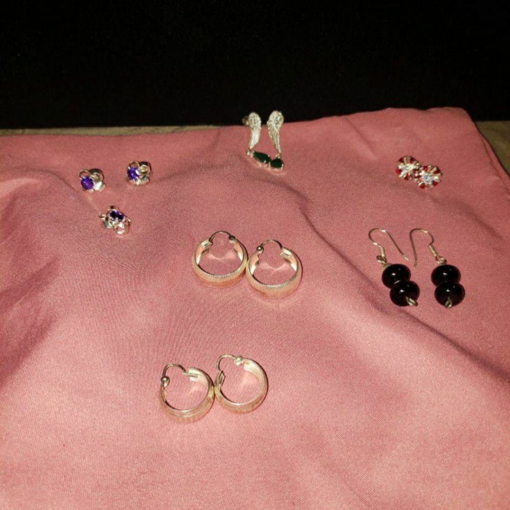 Joyeria - Picture 3 of 3